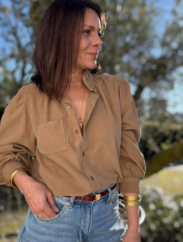 Chemise Brune en velours tan