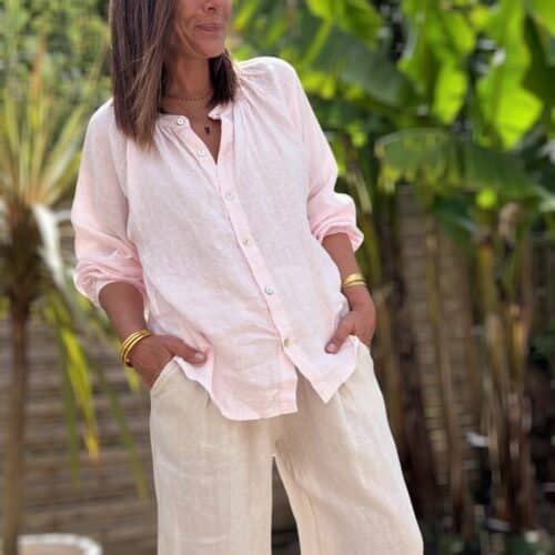 Chemise en lin rose poudré Albane, coupe, ample et col mao