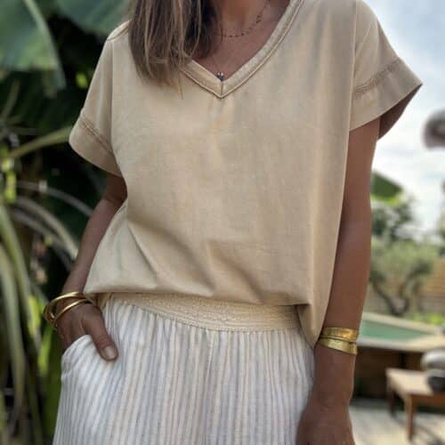 T-shirt en coton délavé camel col V Lior