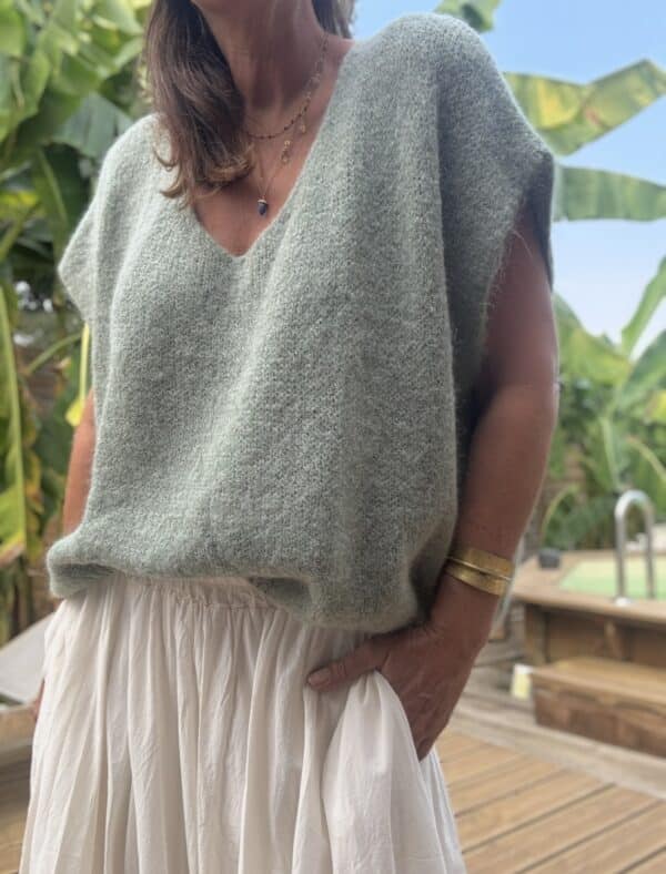 Pull ample en baby alpaga sauge – Image 3