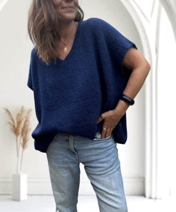 Pull oversize en kid mohair marine Noé – Image 4