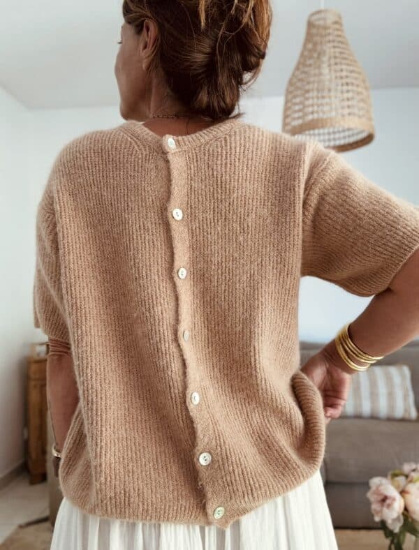 gilet camel en baby alpaga Lory manches courtes – Image 3
