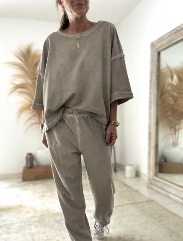 Sweat oversize en coton beige délavé manches 3/4 – Image 4