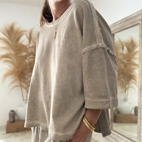 Sweat oversize en coton beige délavé manches 3/4