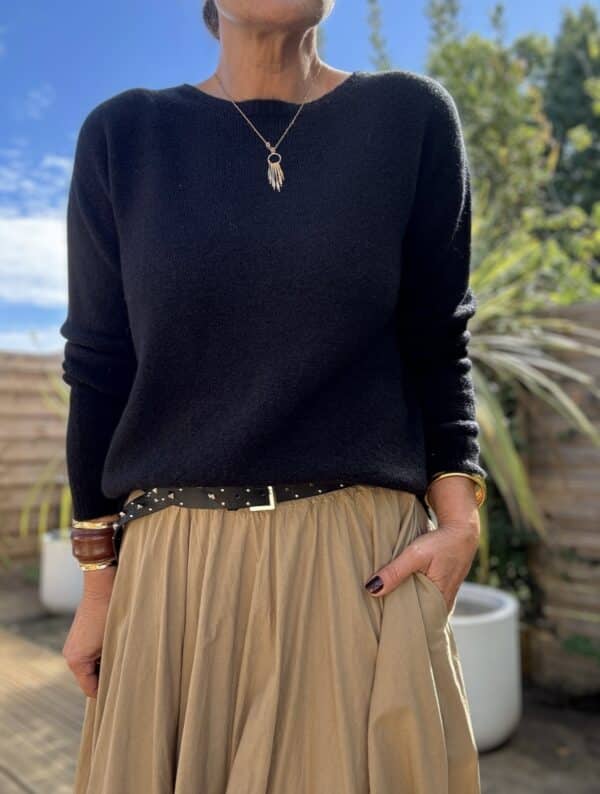 Pull noir en baby alpaga – Image 9