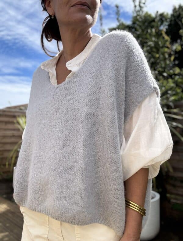 Pull ample en baby alpaga gris perle – Image 3