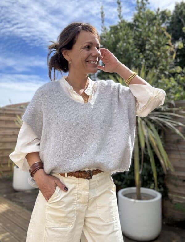 Pull ample en baby alpaga gris perle – Image 7