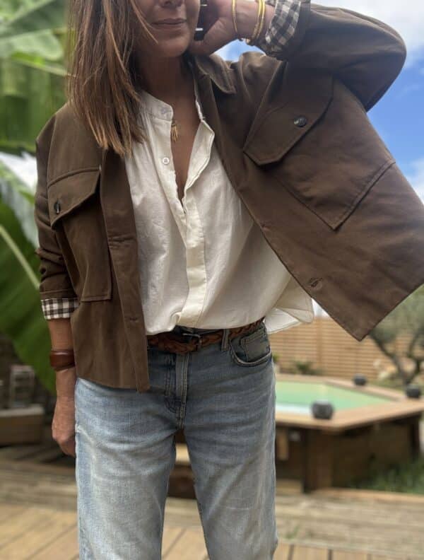 Veste ample en coton chocolat doublée à carreaux – Image 14