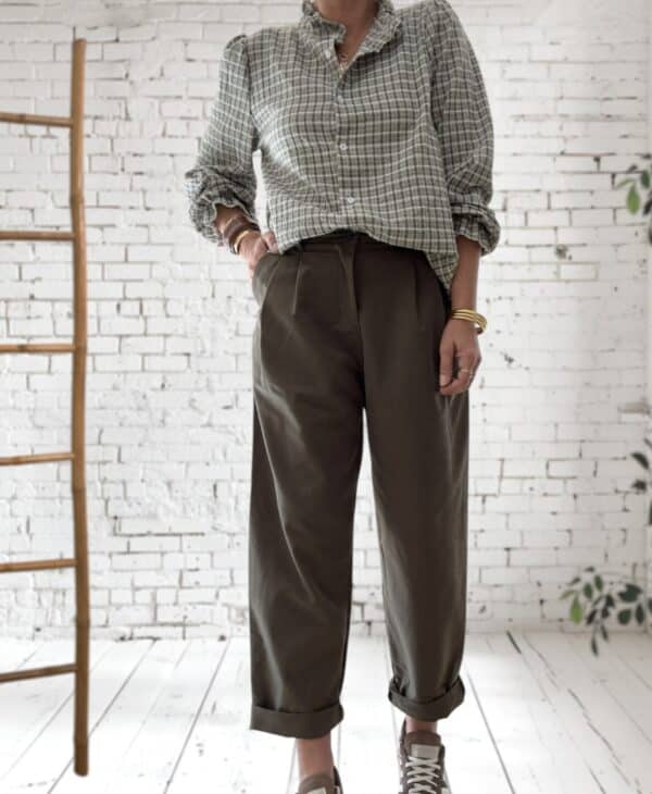 Pantalon à pinces kaki Ninou – Image 5