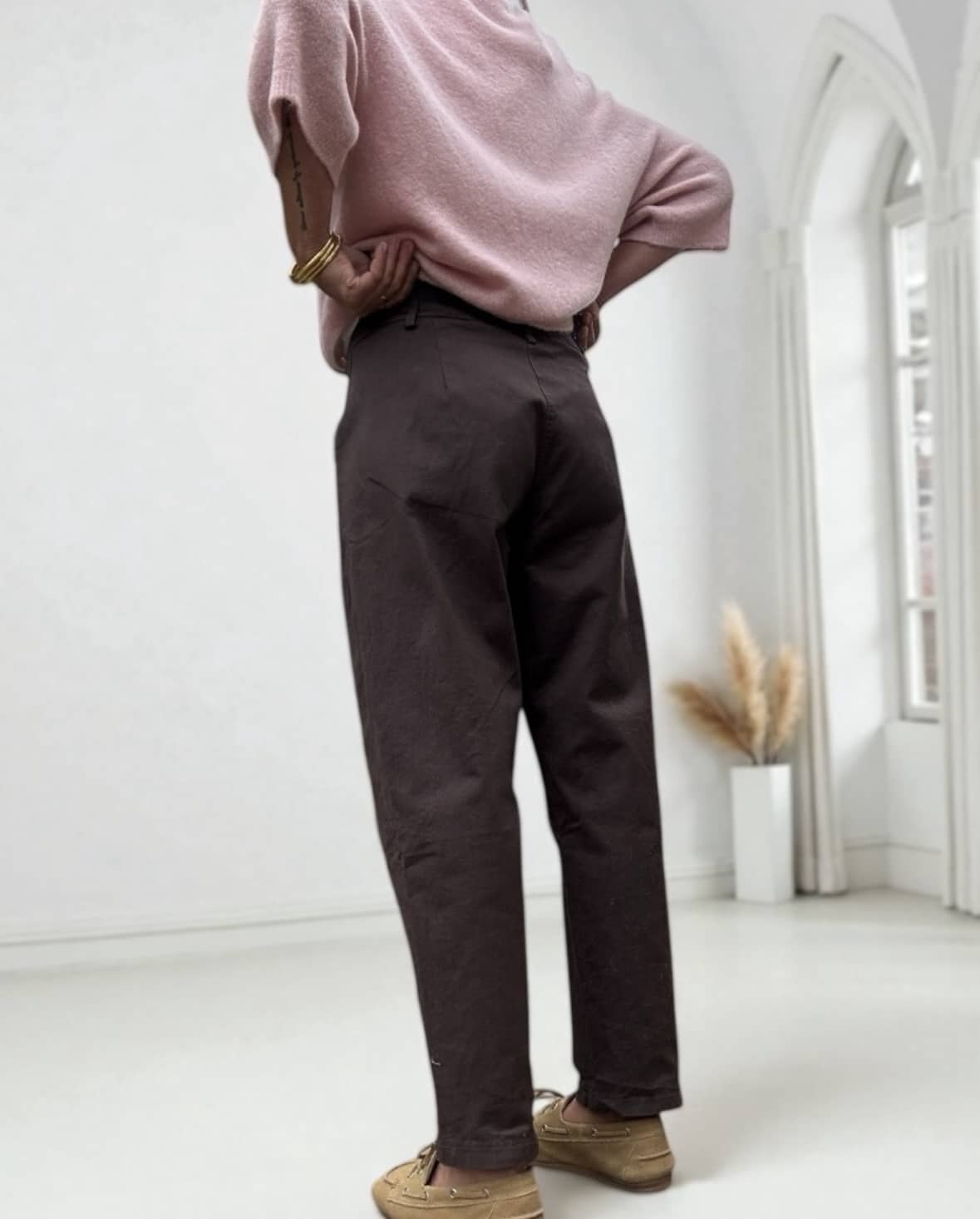 pantalon en coton chocolat foncé – Image 4