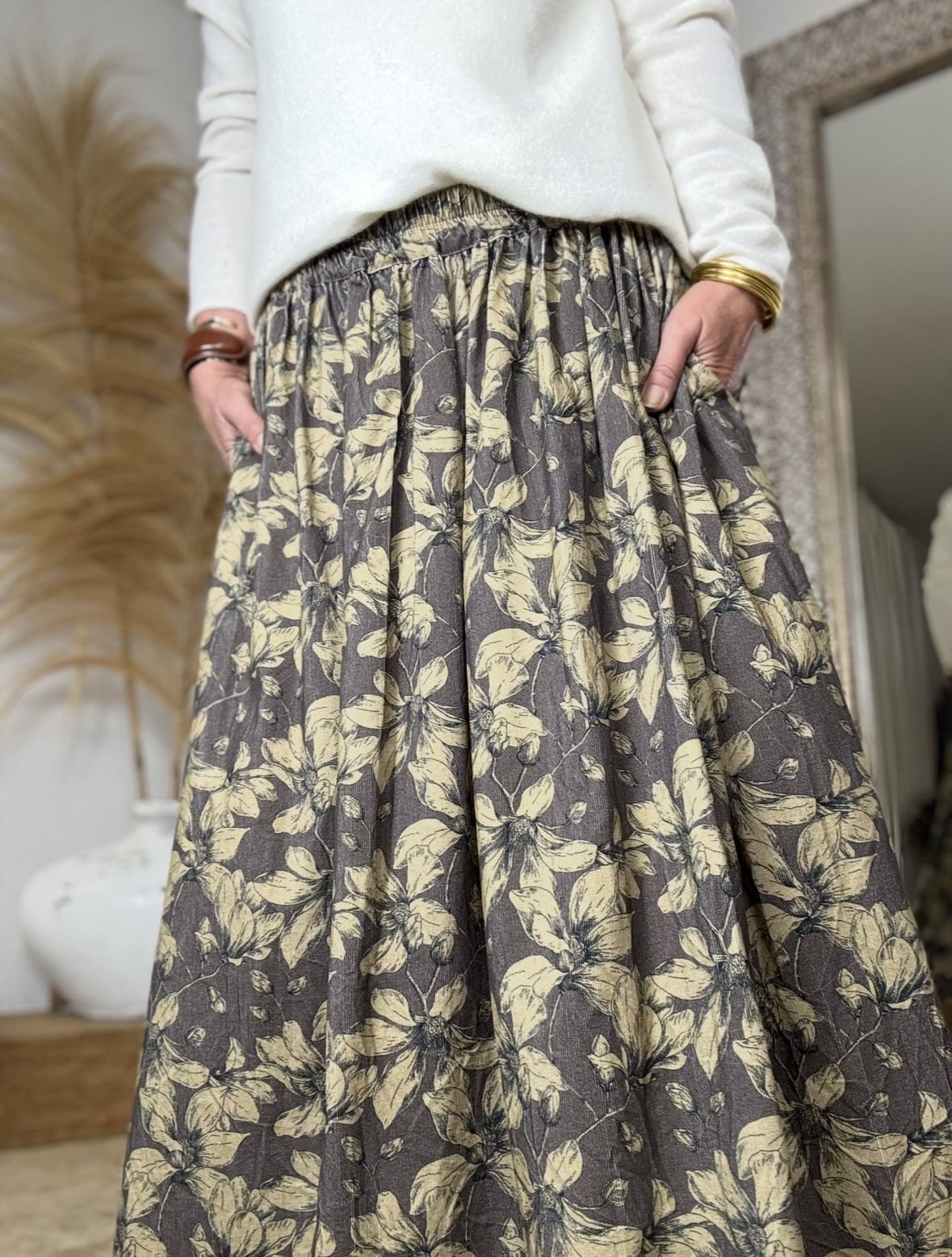 Jupe longue Athéna en velours chocolat et kaki – Image 3