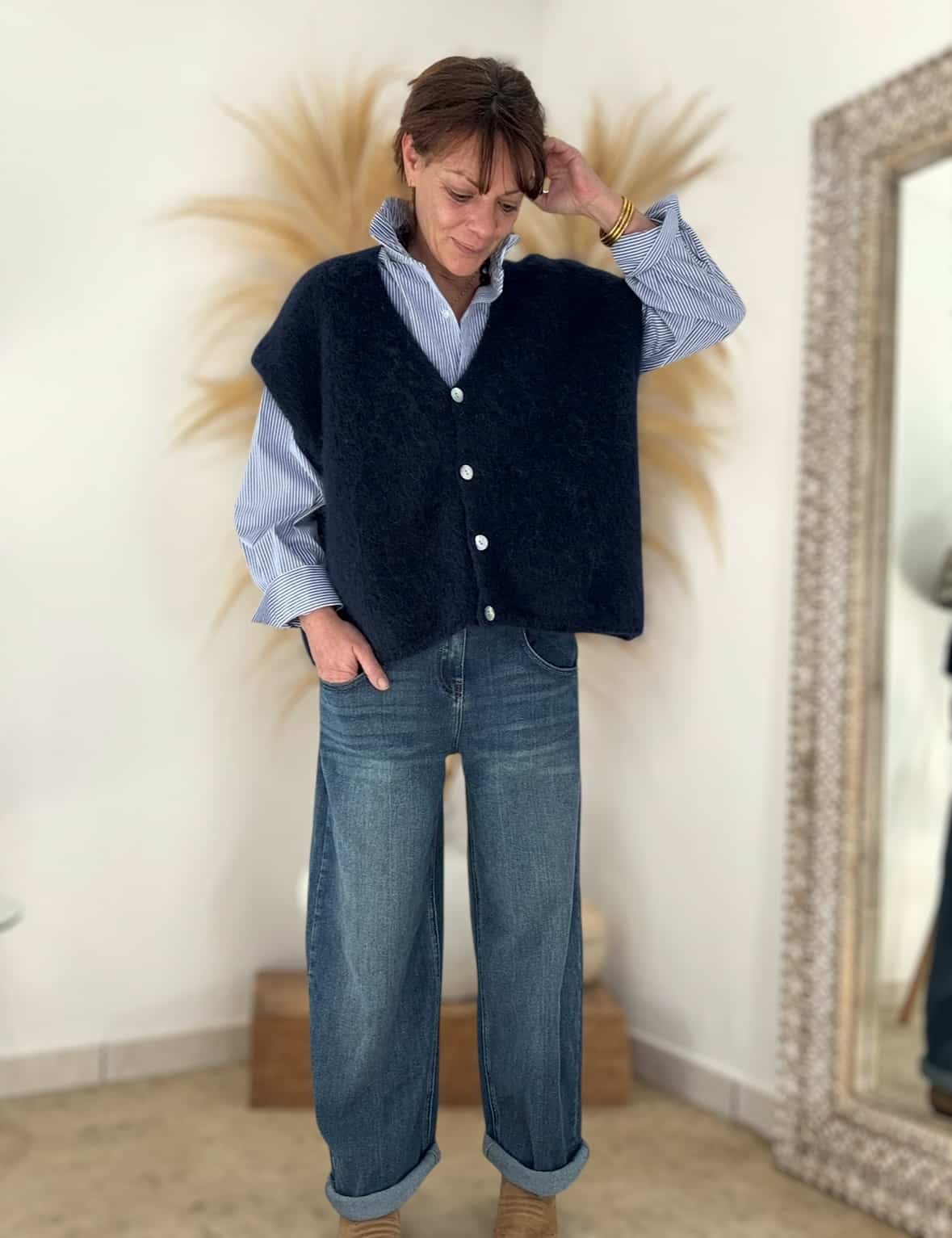 Gilet Marion ample sans manches marine en kid mohair – Image 2