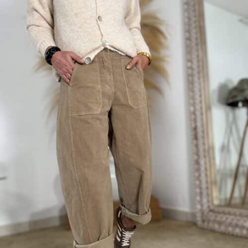 Pantalon Enzo en velours beige , coupe ballon