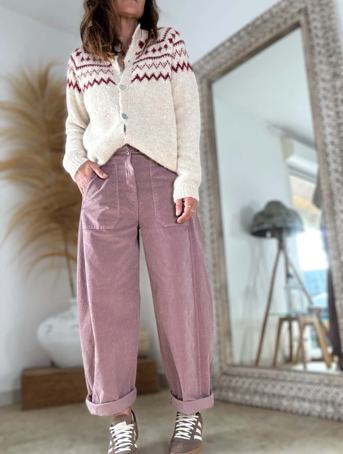 Pantalon Enzo en velours rose ancien , coupe ballon