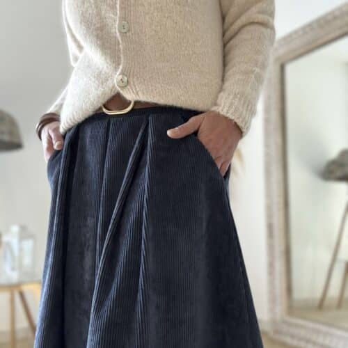 Jupe longue en velours bleu Damara