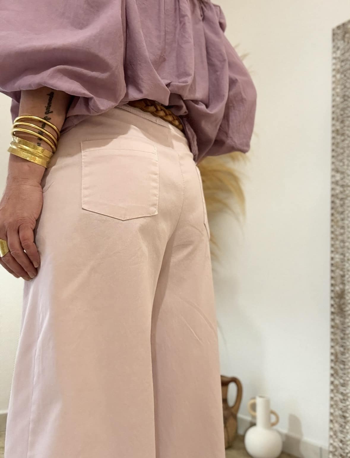 Pantalon Simon rose antique coupe droite ample – Image 4