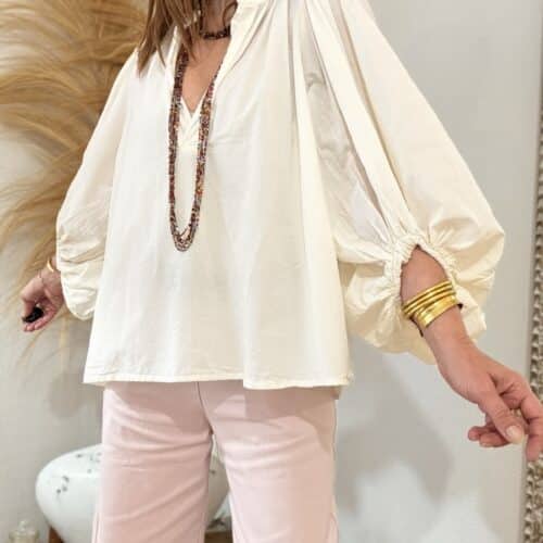 Blouse Gisèle en voile de coton écrue mmanches ballon