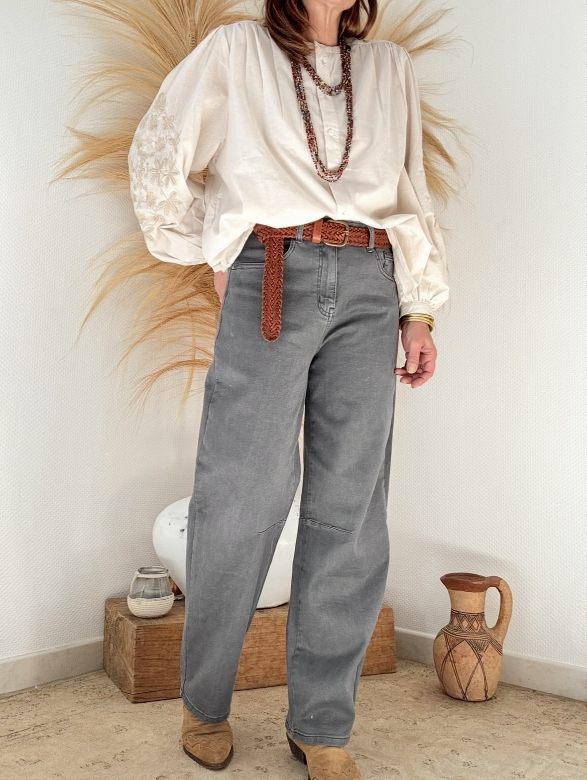 Chemise en voile de coton beige manches brodées – Image 7