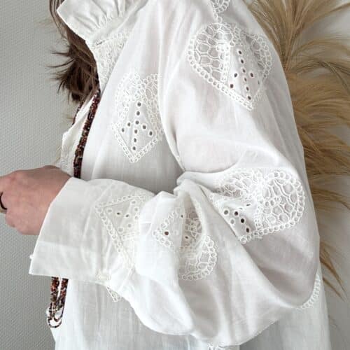 Chemise Laurette en voile de coton blanc brodé