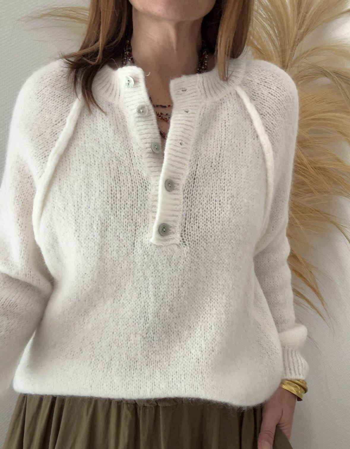 Pull Olivier écru manches raglan en kid mohair – Image 6