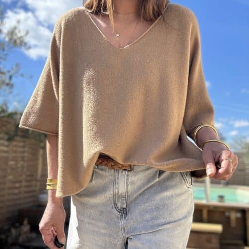 Pull ample camel Nano col V réversible