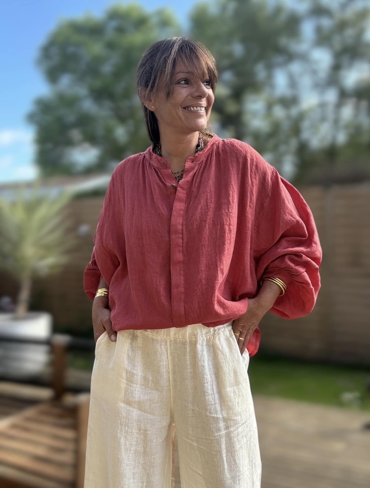 chemise ample en lin terracotta Lévana – Image 3