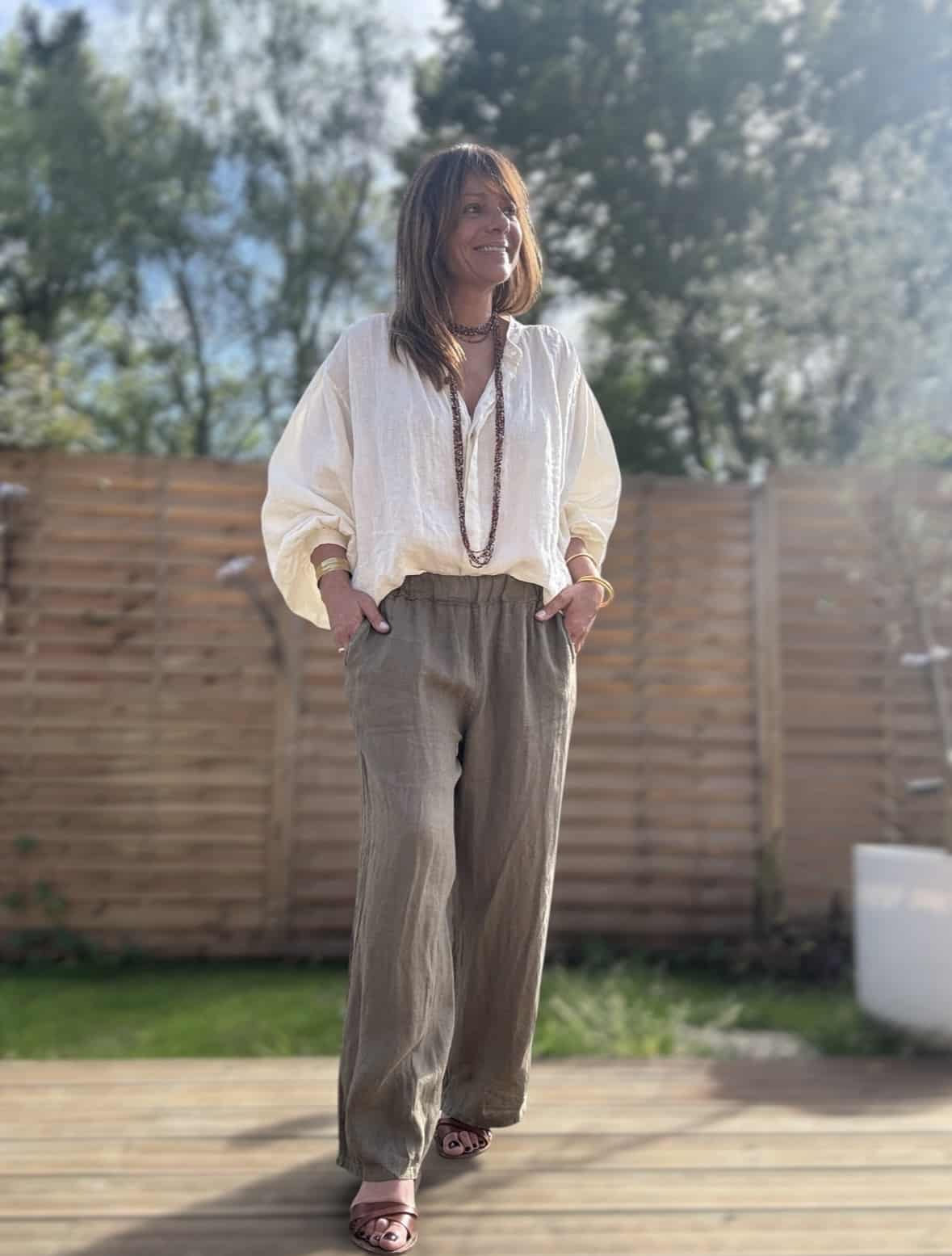 Pantalon Lumio en lin coupe droite ample kaki – Image 3