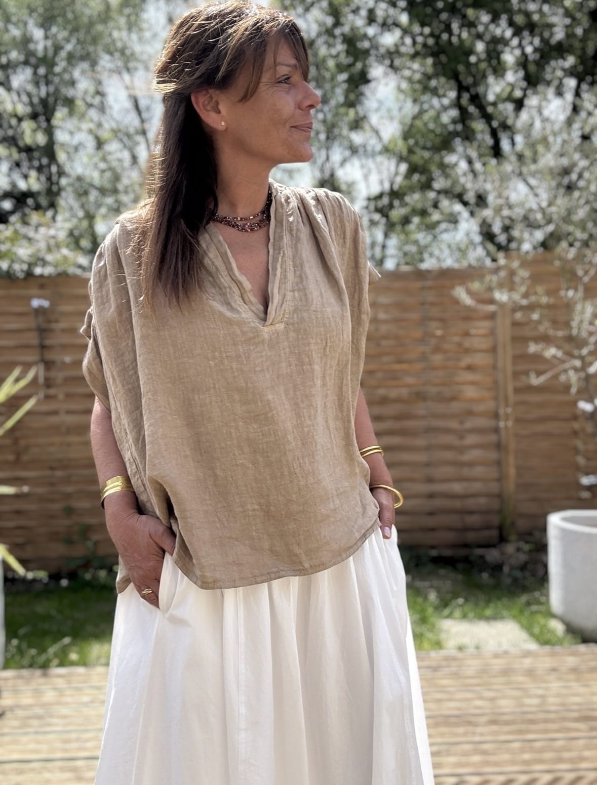 Blouse ample en lin camel Laila – Image 3