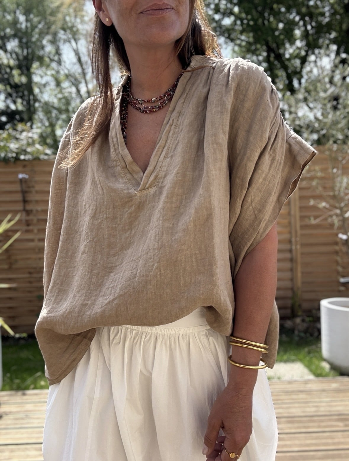 Blouse ample en lin camel Laila – Image 2