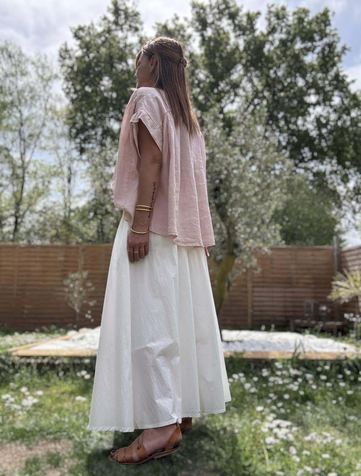 Jupe longue blanche en popeline de coton Isaline – Image 4