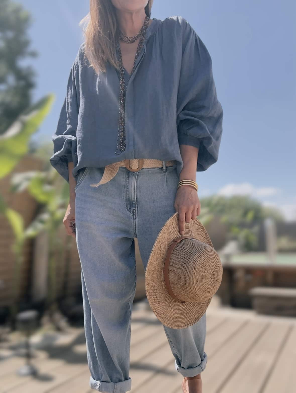 chemise ample en lin marine Lévana – Image 6