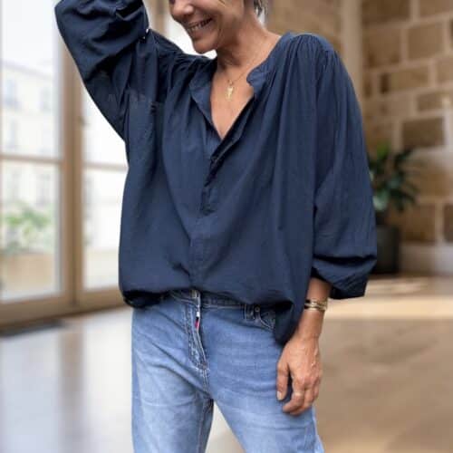 Chemise ample marine profond en voile de coton Maly