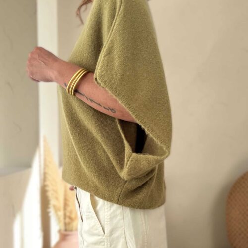 Pull chauve-souris en baby alpaga olive Niko